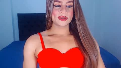 VALENTINA   online show from November 7, 7:03 pm