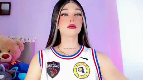 Snapshot of valentinne_marian chatting on January 18, 6:42 am Marian online show from January 18, 6:42 am