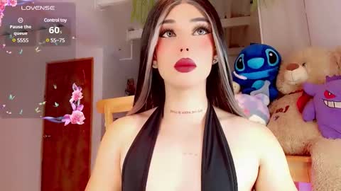 Snapshot of valentinne_marian chatting on February 16, 4:31 am Marian online show from February 16, 4:31 am