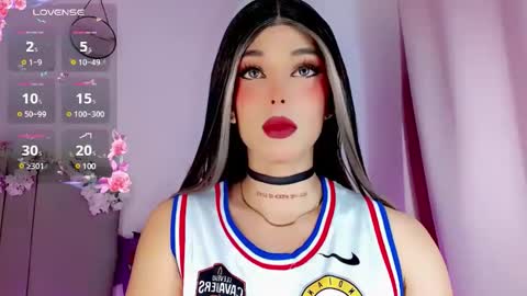 Snapshot of valentinne_marian chatting on March 10, 6:49 am Marian online show from March 10, 6:49 am