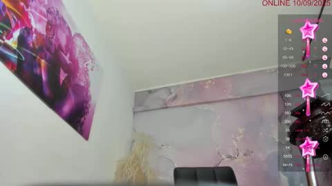 Snapshot of valeriaqueents chatting on September 10, 1:21 pm online show from September 10, 1:21 pm