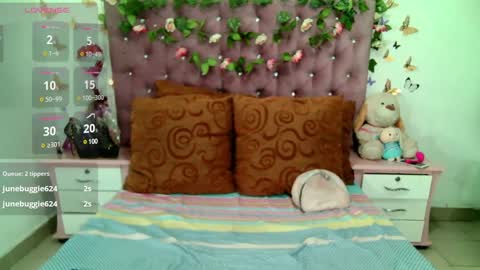 Snapshot of valeriatsx chatting on January 29, 11:04 pm La valerie26 online show from January 29, 11:04 pm