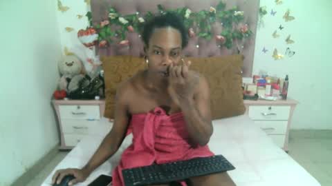 Snapshot of valeriatsx chatting on October 1, 2:12 am La valerie26 online show from October 1, 2:12 am