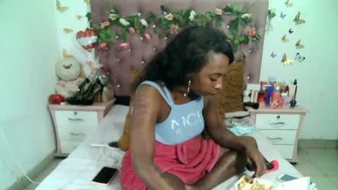 Snapshot of valeriatsx chatting on October 3, 2:33 am La valerie26 online show from October 3, 2:33 am