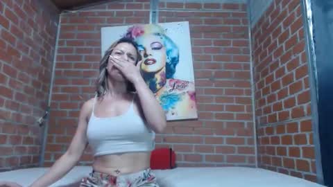 valerie_rousse online show from January 12, 6:28 am