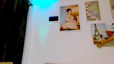 Snapshot of vanessa_brett_1 chatting on September 29, 2:00 am vanessa online show from September 29, 2:00 am