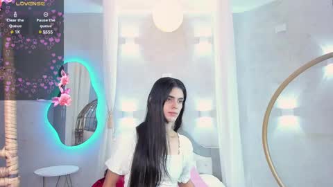 Snapshot of venus_flame chatting on February 9, 11:47 am VENUS online show from February 9, 11:47 am