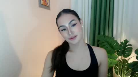 Venus Sunrise Bombshell online show from October 26, 5:42 pm