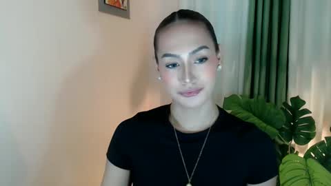 Venus Sunrise Bombshell online show from December 20, 2:06 am