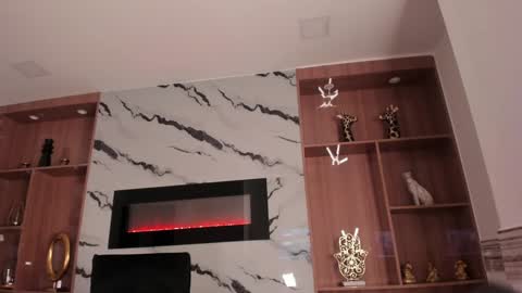 Snapshot of vero_lodge chatting on December 4, 4:59 am veronica online show from December 4, 4:59 am