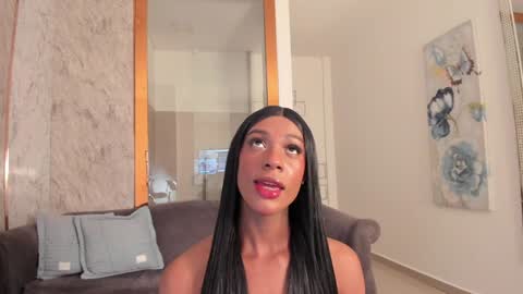 Snapshot of vero_lodge chatting on January 12, 11:58 pm veronica online show from January 12, 11:58 pm