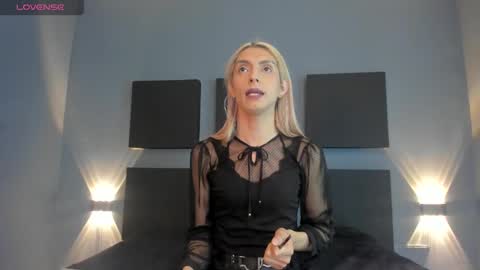 Snapshot of victoria_badgal chatting on January 14, 8:15 pm Victoria online show from January 14, 8:15 pm