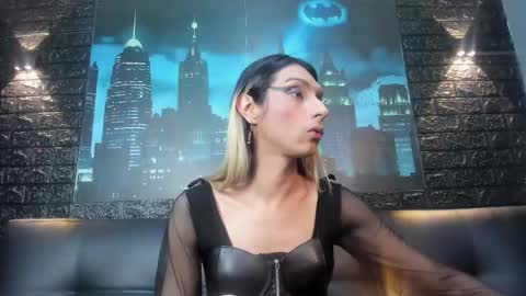 Victoria online show from November 6, 9:37 pm