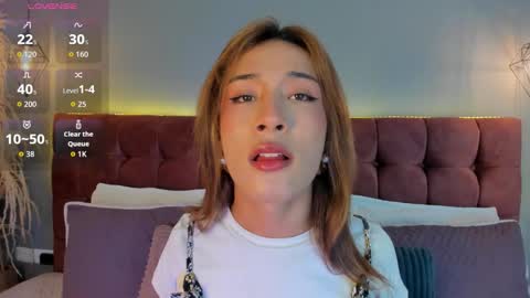 victoria online show from October 13, 7:47 pm