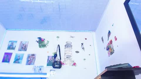 violetaconny online show from February 22, 7:44 am