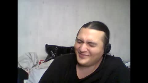 priscilla online show from December 13, 5:38 am