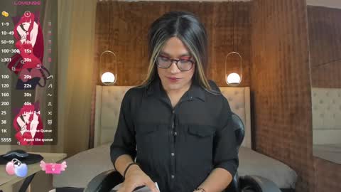 Snapshot of vitta_alfayed chatting on December 16, 1:00 pm VittaaaPlease help me with your thumbs up its important online show from December 16, 1:00 pm