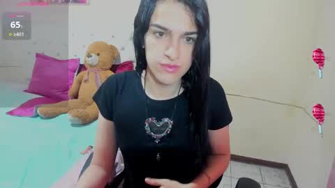 Snapshot of vivianalatin chatting on January 8, 12:37 pm instagram Viviana73215 online show from January 8, 12:37 pm