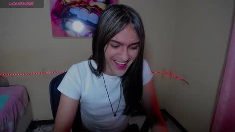 Snapshot of vivianalatin chatting on February 15, 8:34 pm instagram Viviana73215 online show from February 15, 8:34 pm