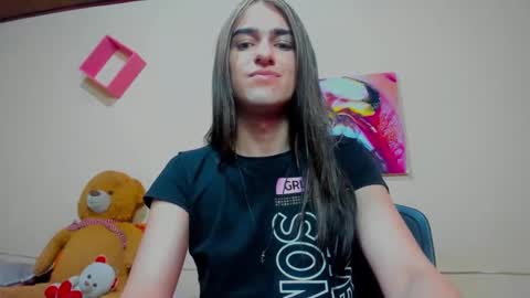 Snapshot of vivianalatin chatting on February 20, 10:15 pm instagram Viviana73215 online show from February 20, 10:15 pm