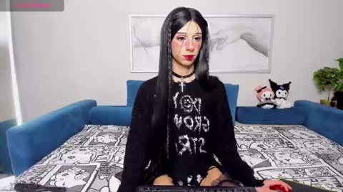 Snapshot of vivianmiller_ chatting on December 5, 6:17 pm Vivian online show from December 5, 6:17 pm