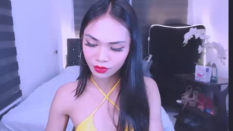 Snapshot of wild_lily30 chatting on February 9, 9:28 pm wild lily30 online show from February 9, 9:28 pm