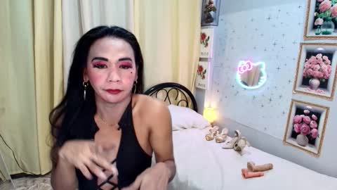 Snapshot of wildnika chatting on October 6, 3:12 pm wildnika online show from October 6, 3:12 pm