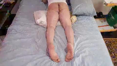 Cuteipie online show from October 21, 9:27 pm