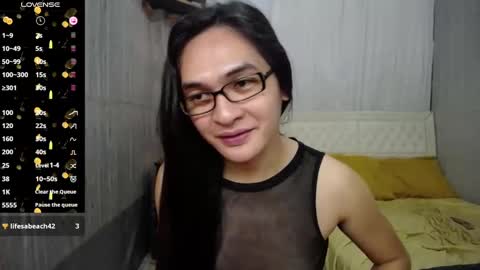 Snapshot of xasiantrnaslover chatting on December 17, 10:11 pm xasiantrnaslover online show from December 17, 10:11 pm