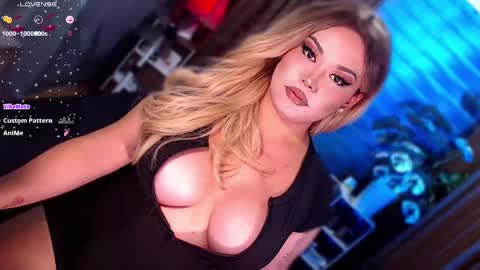 Snapshot of xbriannasweetx24 chatting on December 5, 9:44 am ANNA online show from December 5, 9:44 am