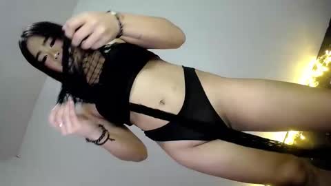 Snapshot of xchinita_kyanggx chatting on January 17, 7:53 pm kianna online show from January 17, 7:53 pm