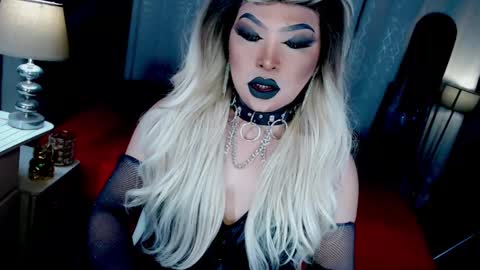 Zhavia online show from October 16, 2:45 am