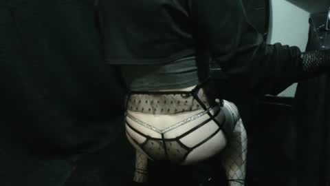 Snapshot of xdresserwithass588292 chatting on January 14, 8:52 am xdresserwithass online show from January 14, 8:52 am