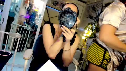 Snapshot of xhey_honeyx chatting on December 30, 3:36 am hey honey online show from December 30, 3:36 am