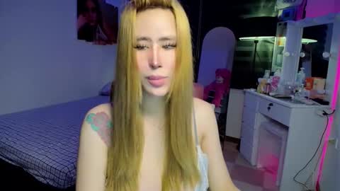 Snapshot of xhotcockcumts chatting on January 21, 10:45 am Barbie ann online show from January 21, 10:45 am