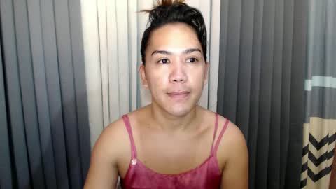 Snapshot of xhugejerkingtransx chatting on February 2, 1:34 am GWEN THOMPSON ....... online show from February 2, 1:34 am