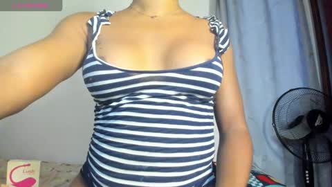 Xia Angel online show from October 17, 11:03 am