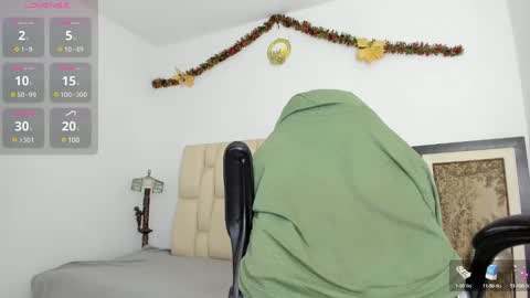 Snapshot of xkim_starx chatting on December 14, 4:12 am welcome friends online show from December 14, 4:12 am