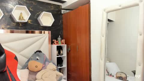 Snapshot of xlmena_slut chatting on December 7, 1:08 am Ximena online show from December 7, 1:08 am