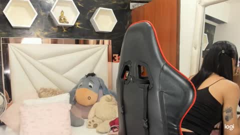 Snapshot of xlmena_slut chatting on December 23, 6:22 am Ximena online show from December 23, 6:22 am