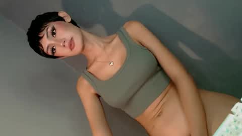 Snapshot of xnaughtyandsweet69_ chatting on February 26, 12:36 pm JACKY DELOS SANTOS online show from February 26, 12:36 pm