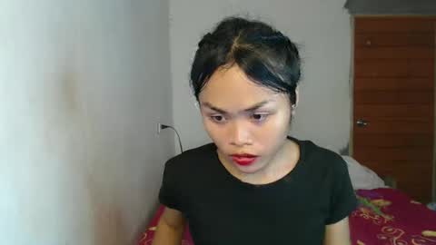 Snapshot of xpinaycreamcockx chatting on October 16, 11:32 am JHANA online show from October 16, 11:32 am