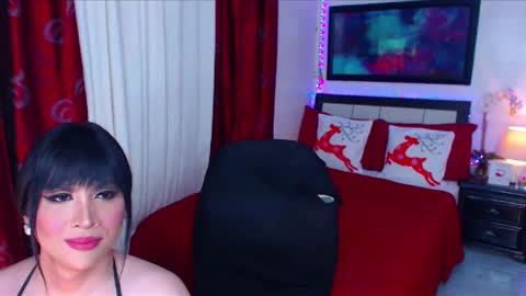 Snapshot of xplaymateamandax chatting on December 19, 7:40 am amanda online show from December 19, 7:40 am