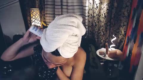 Snapshot of xqueenyasiandomcumx chatting on December 23, 6:00 am address me as QUEEN NINA A Little Bit of ANGELIC FACE with a Wild Demonic Side online show from December 23, 6:00 am