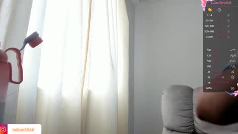 Snapshot of xspecialroomx chatting on December 12, 1:17 pm Hellen Sofia instagram hellen5546 online show from December 12, 1:17 pm