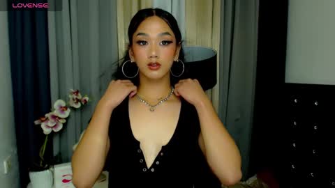 Sophie online show from February 26, 11:20 am