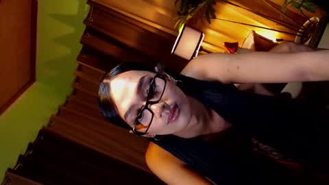 Sophie online show from September 16, 2:43 pm