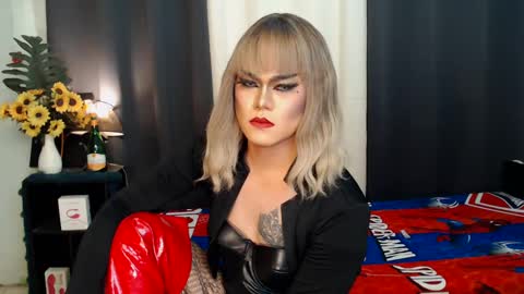 QueenMarina online show from December 20, 7:07 pm