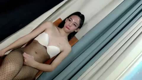 yams_kitty69 online show from October 11, 10:50 am