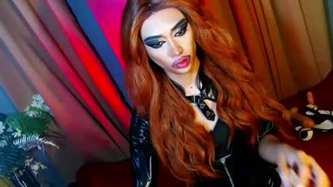 Snapshot of yasii19 chatting on January 5, 7:49 pm miss yasii online show from January 5, 7:49 pm